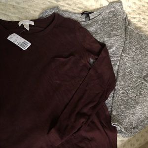 🐧🐧Two Longsleeve pocket tees🐧🐧